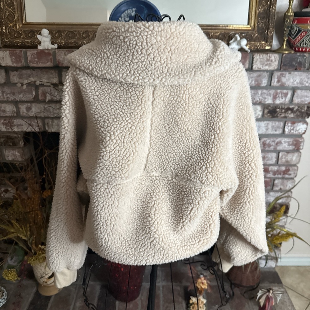 Vintage Rare Lmeaire X Uniqlo Cream Sherpa Fleece Bomber Jacket - Picture 5 of 10